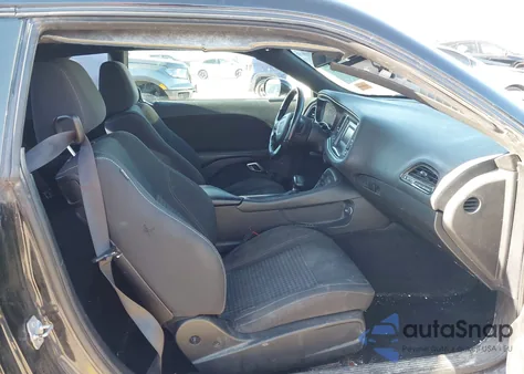 2016 Dodge Challenger Sxt from USA, damaged, VIN 2C3CDZAGXGH280053